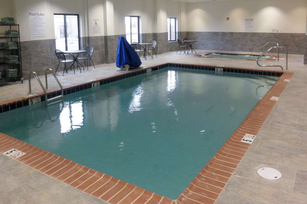 Comfort Suites North Тупело Съоръжения снимка
