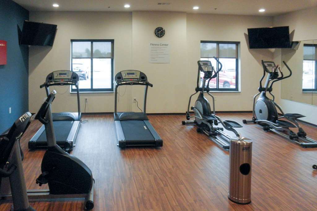 Comfort Suites North Тупело Съоръжения снимка