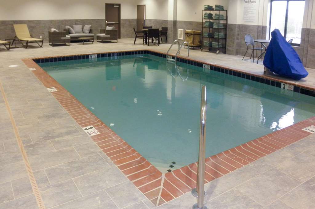 Comfort Suites North Тупело Съоръжения снимка